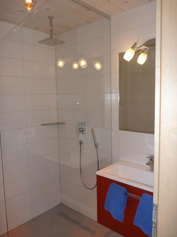 Gaestehaus Guggomos "Das Allgaeustyle" Fussen Bagian luar foto