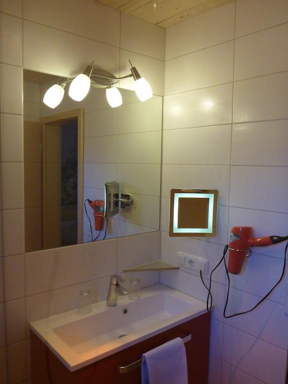 Gaestehaus Guggomos "Das Allgaeustyle" Fussen Ruang foto