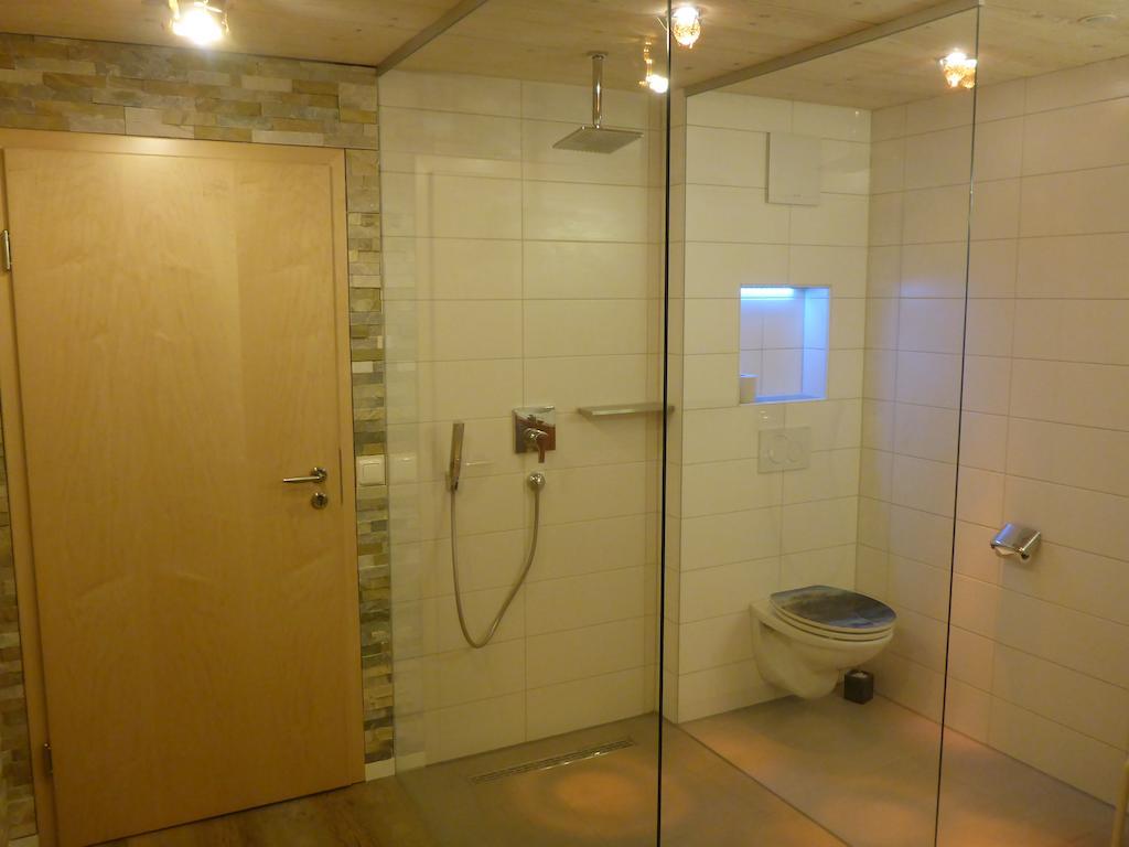 Gaestehaus Guggomos "Das Allgaeustyle" Fussen Bagian luar foto